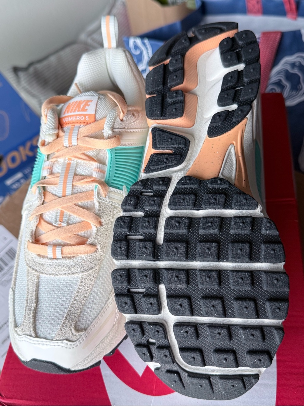 Nike Vomero 5 - Picture 7 of 9